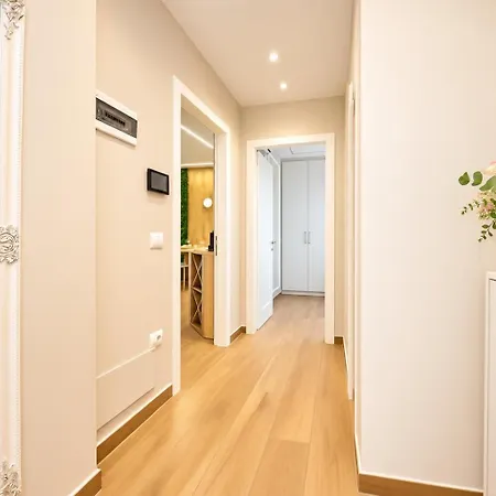 Apartment 4 By Terrace Tirana